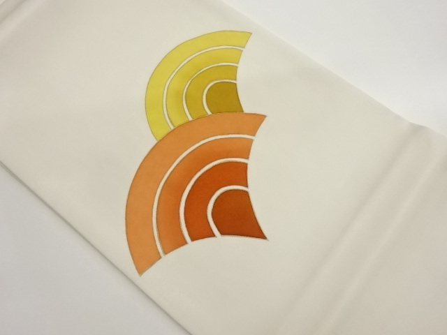 塩瀬金彩青海波模様開き名古屋帯（額縁仕立て）